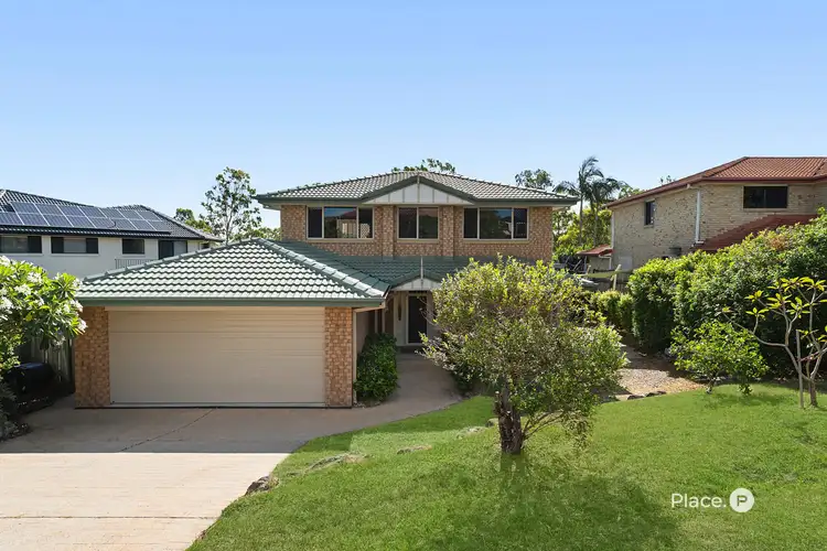 4 Angourie Place