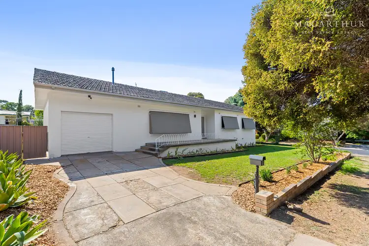 7 Acacia Street