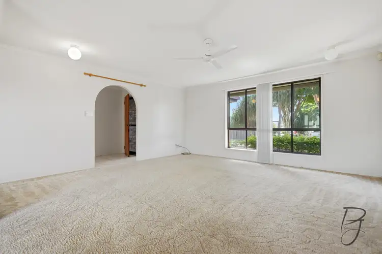 14 Mountain Vista Court