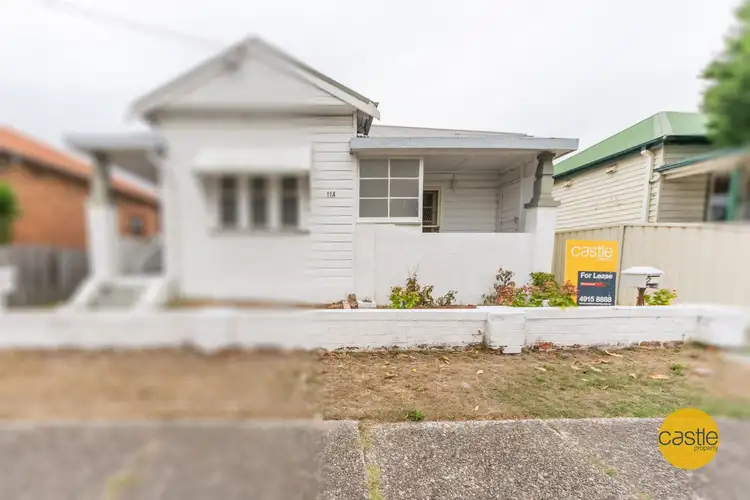 2/11a Veda Street, Hamilton NSW 2303