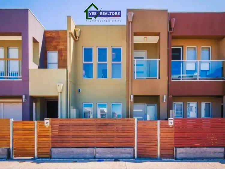 32 Victoria Parade
