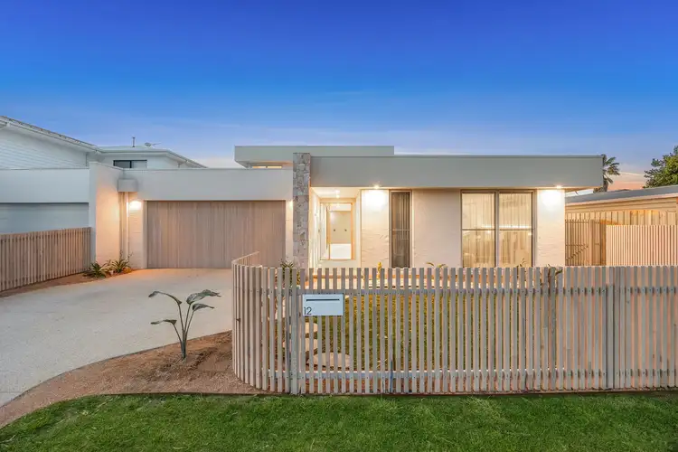 12 Miranda Close