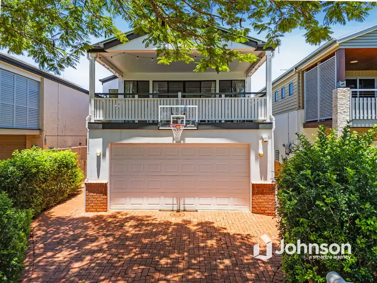 27 Alice Street