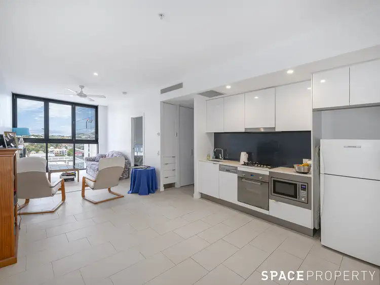 128 Brookes Street