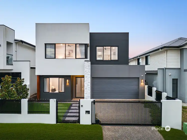 21 Splendour Street