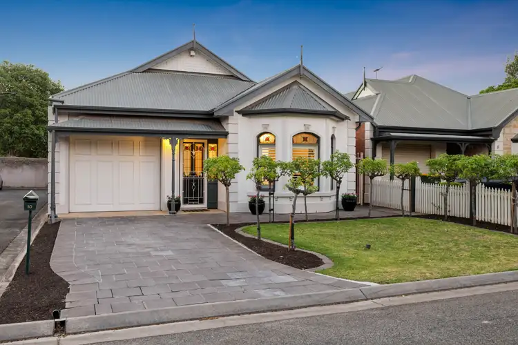 10 Arunga Close