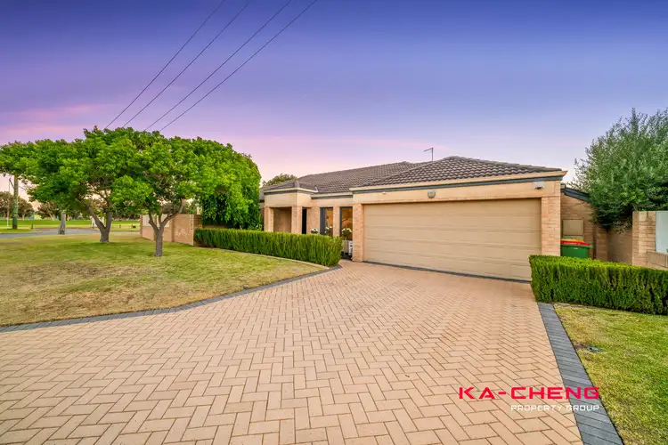 7 Elstead Way