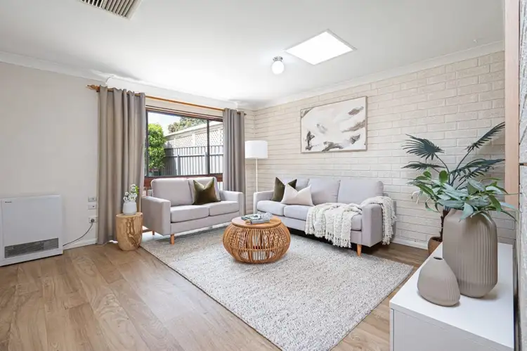 22 Roger Pitt Street