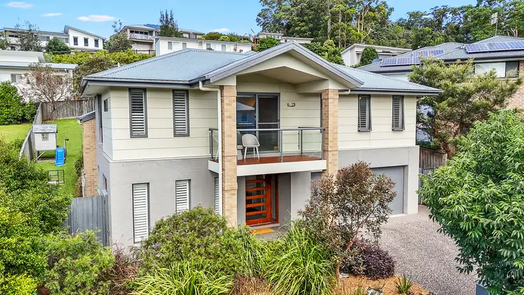 19 Sonny Crescent
