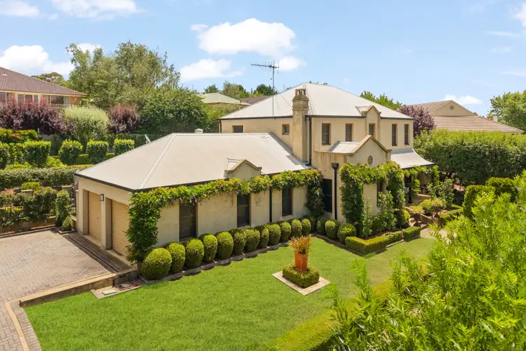 22 Cherrywood Crescent
