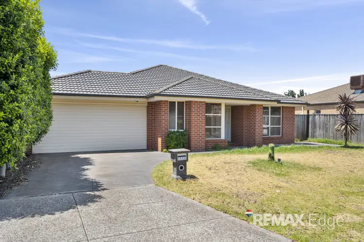 11 Faircroft Place