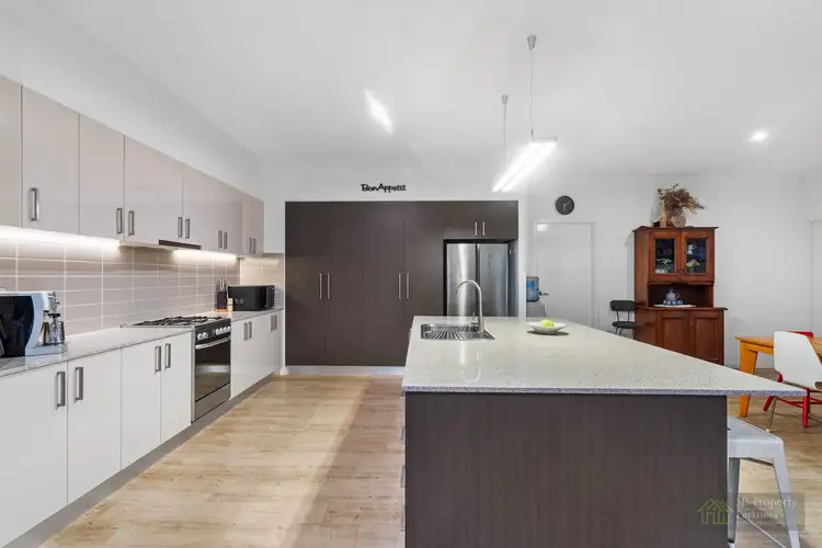 54 Lochview Court