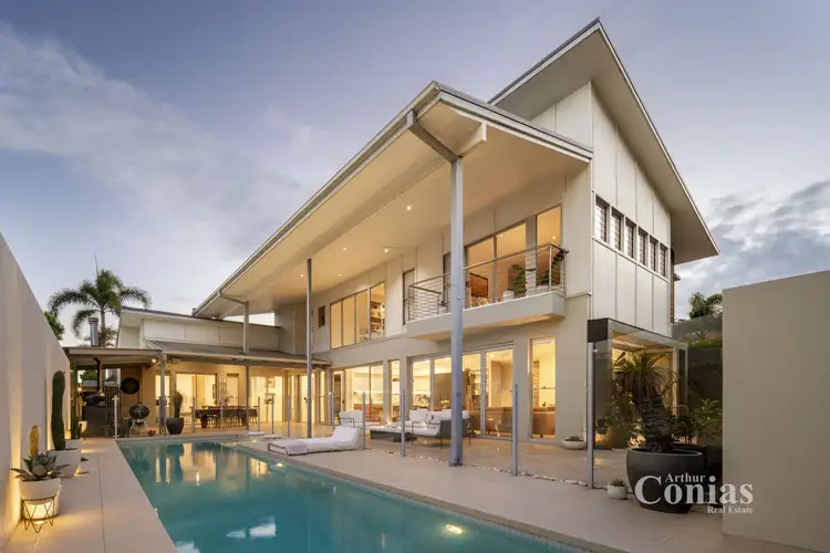 32 Davidson Street, Newmarket QLD 4051