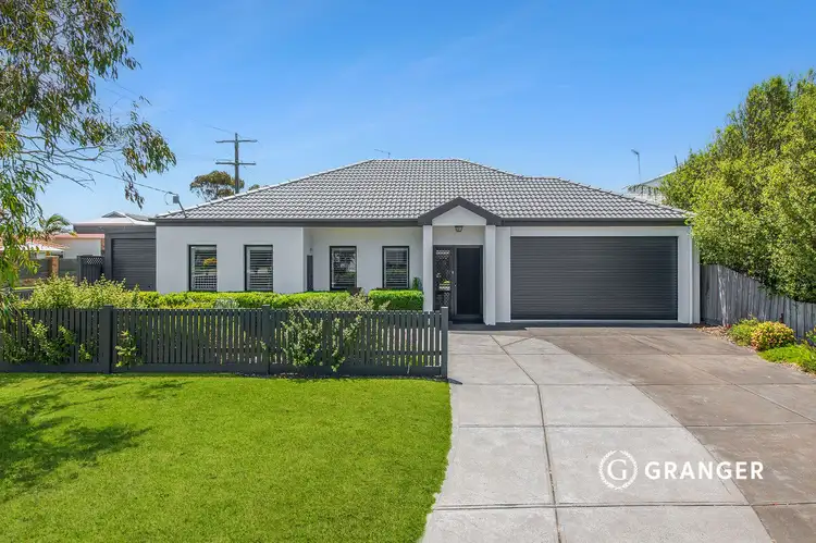 39 Coveside Avenue