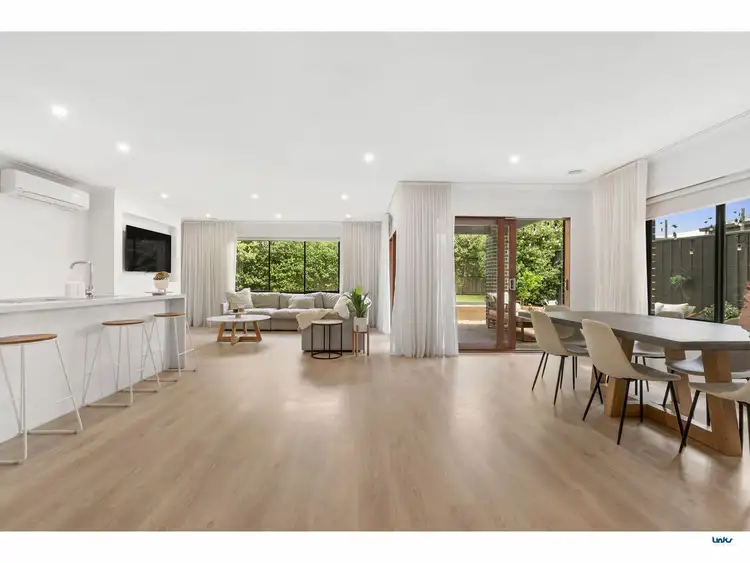 1156 Horseshoe Bend Road