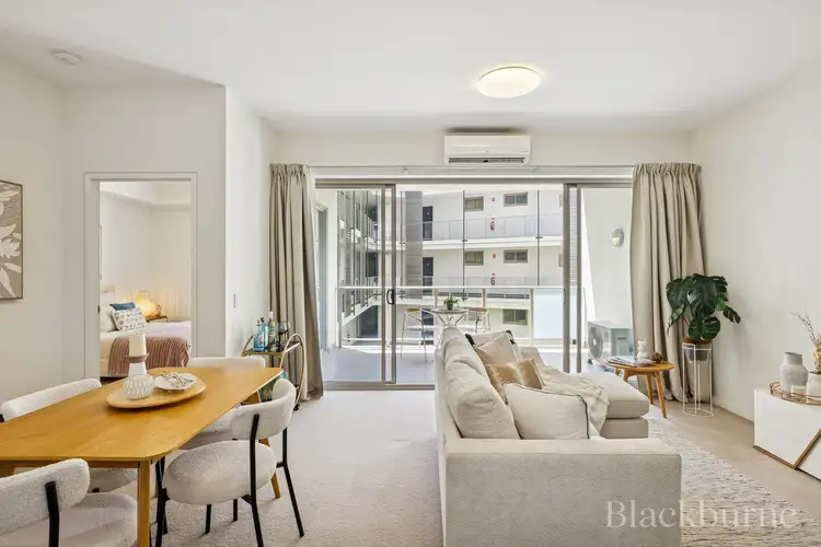 31/6 Campbell Street