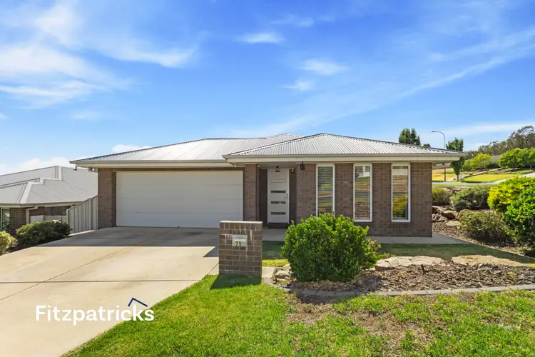 25 Brownlow Drive