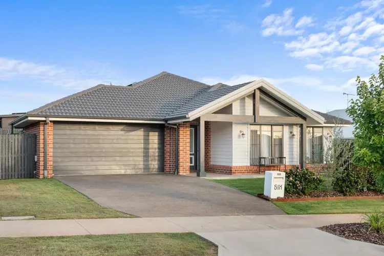 6 Ryder Avenue