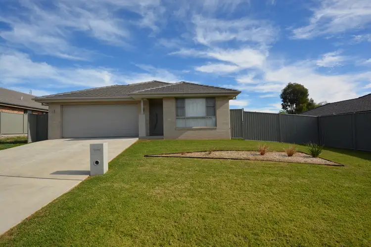 6A Parkview Drive
