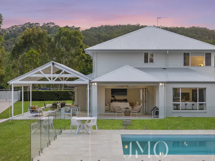 24 Red Cedar Circuit