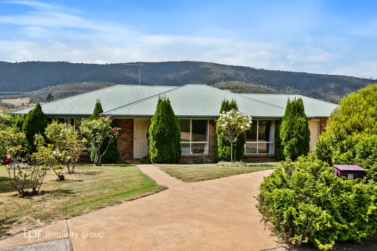 17 Wellington Street