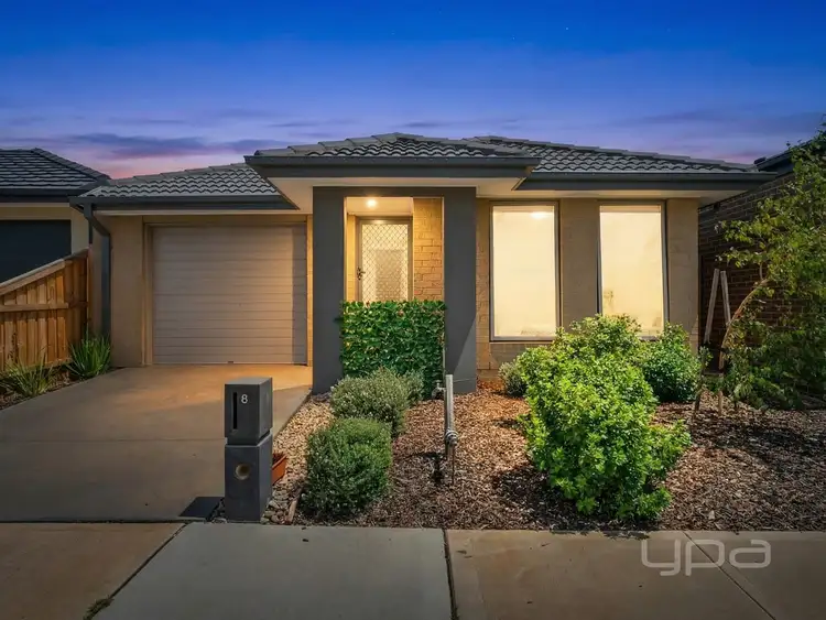 8 Brahman Street