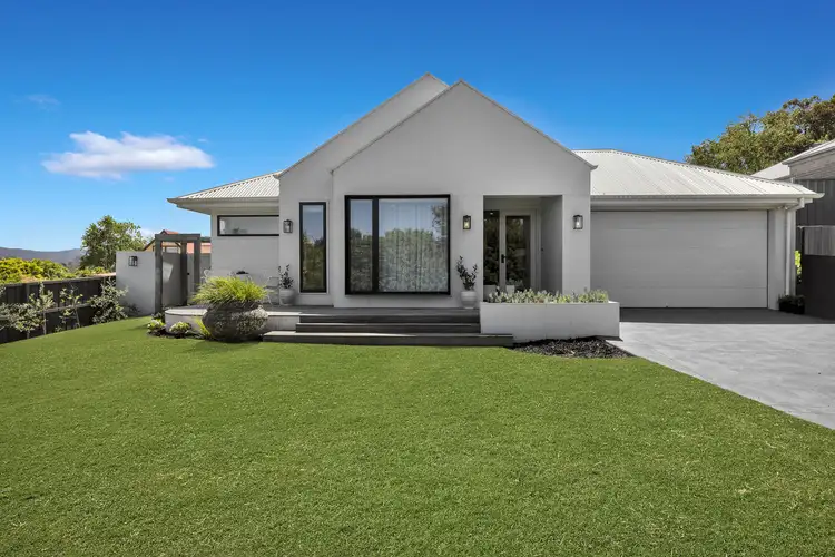 7 Jindivick Neerim South Road