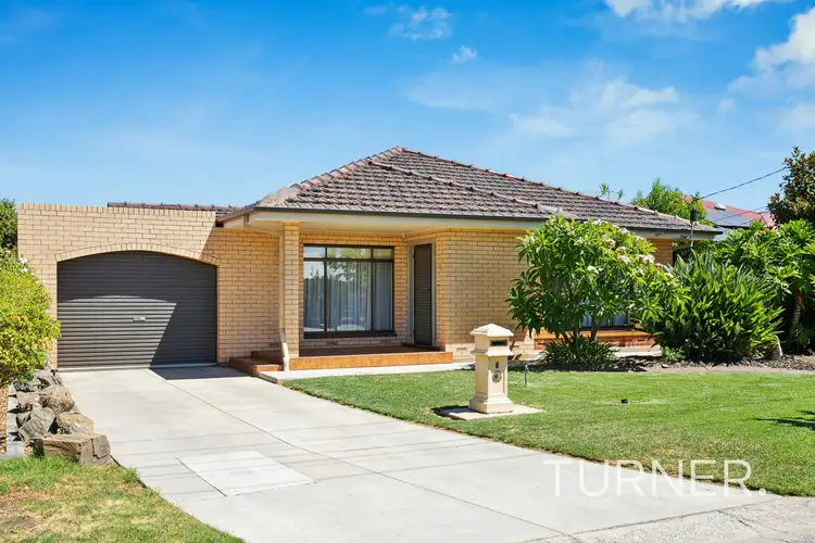 6 Willow Court
