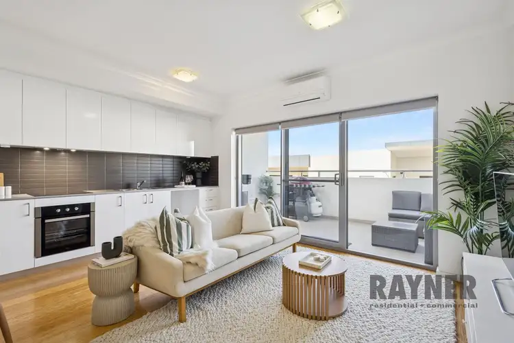 33 Newcastle Street