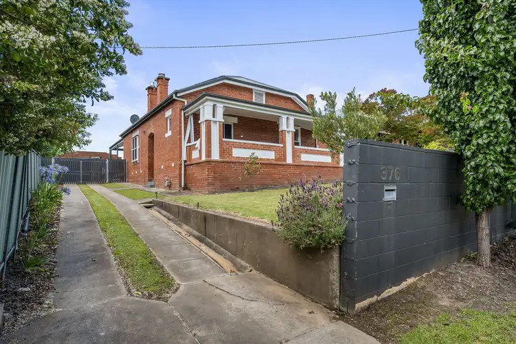 376 Centenary Street