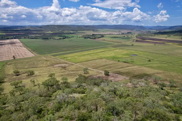 742 Goomburra Road