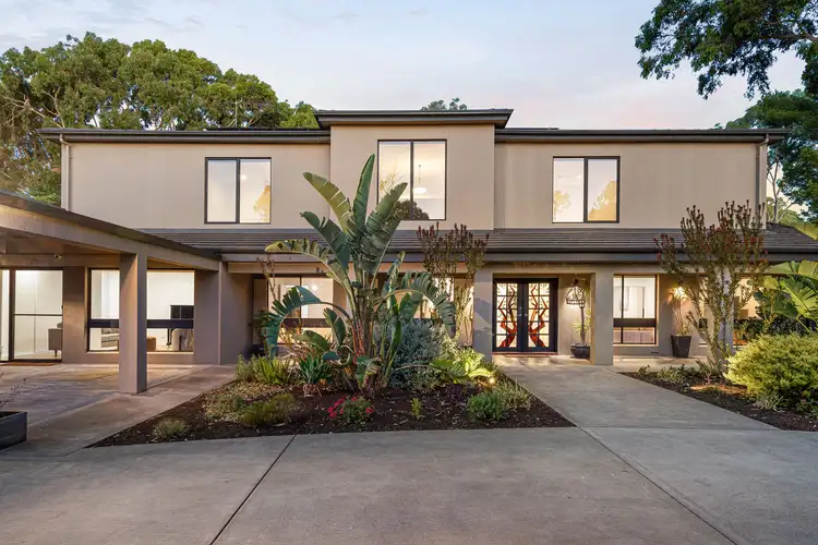 10 Baroota Avenue