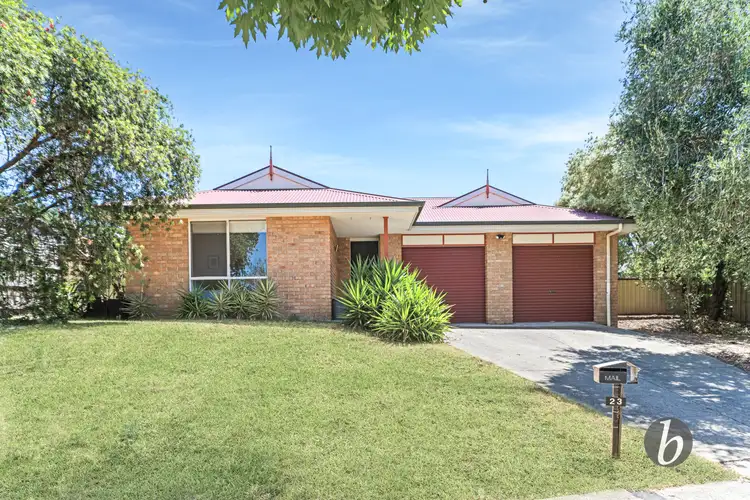 23 Dorothy Crescent