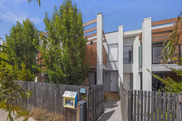 35 Storrer Avenue