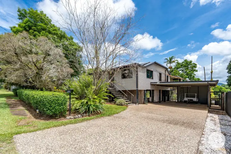 9 Henderson Street