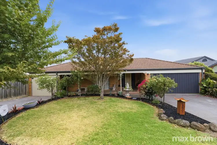12 Greenbank Drive