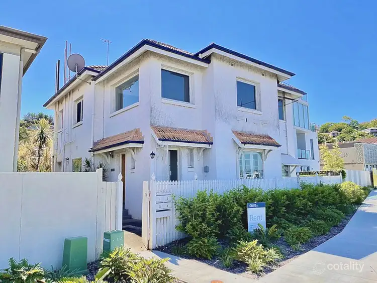 250 Kingsford Smith Drive