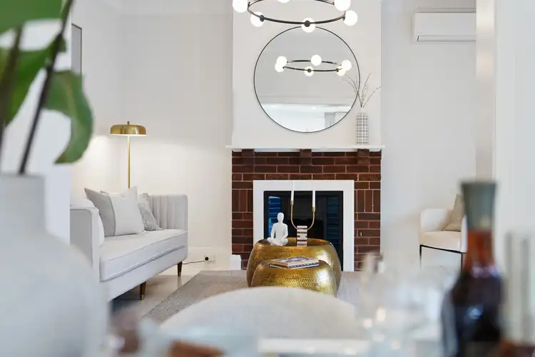 17A Darvall Road