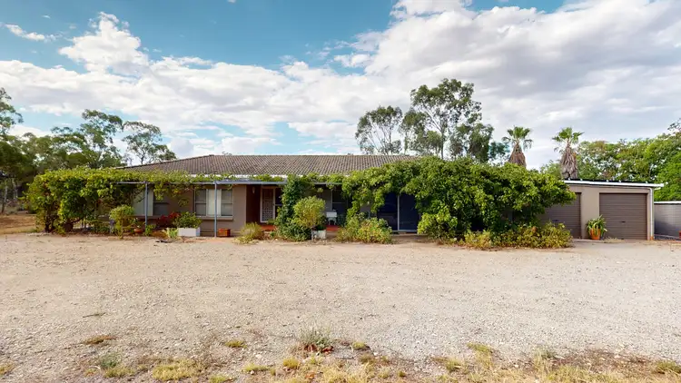 8402 Oxley Highway