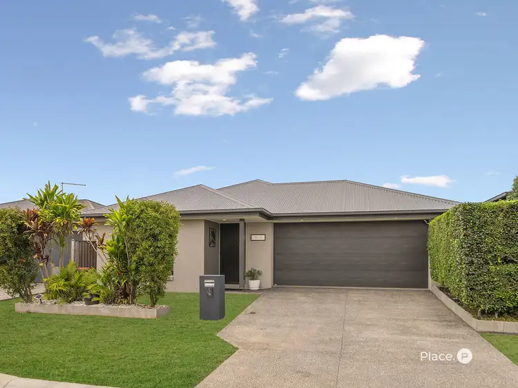 8 Sundew Street