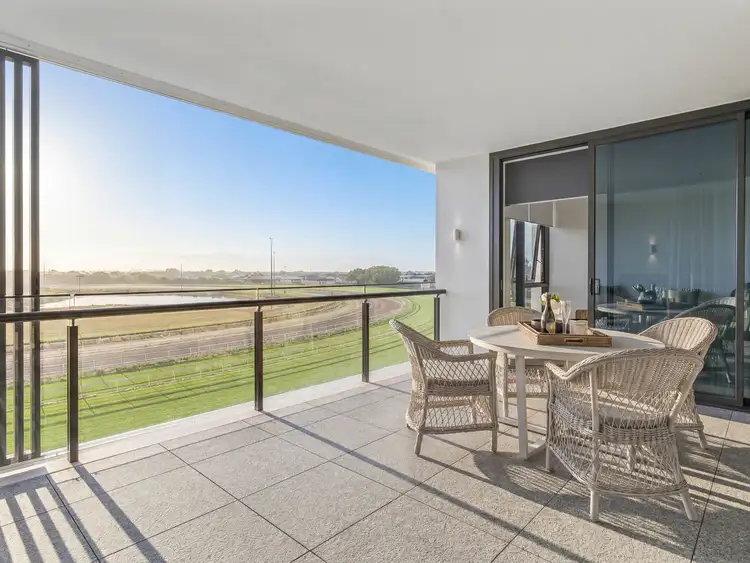 41 Saint Leger Way