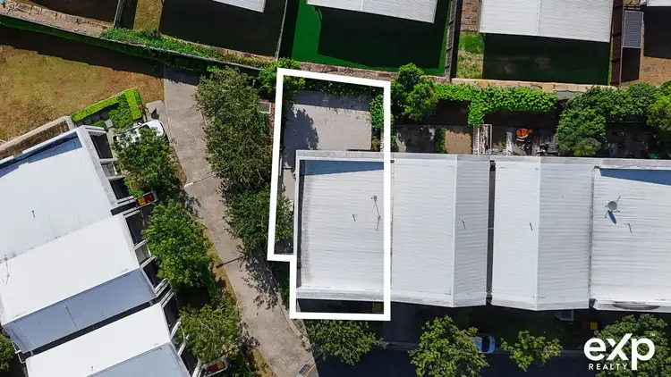 24/1 Residences Circuit, Pimpama QLD 4209