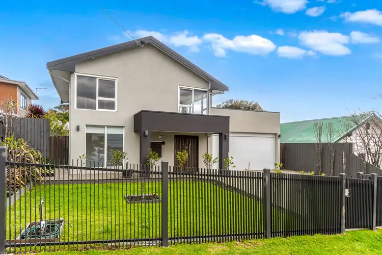 4 Caldwell Road