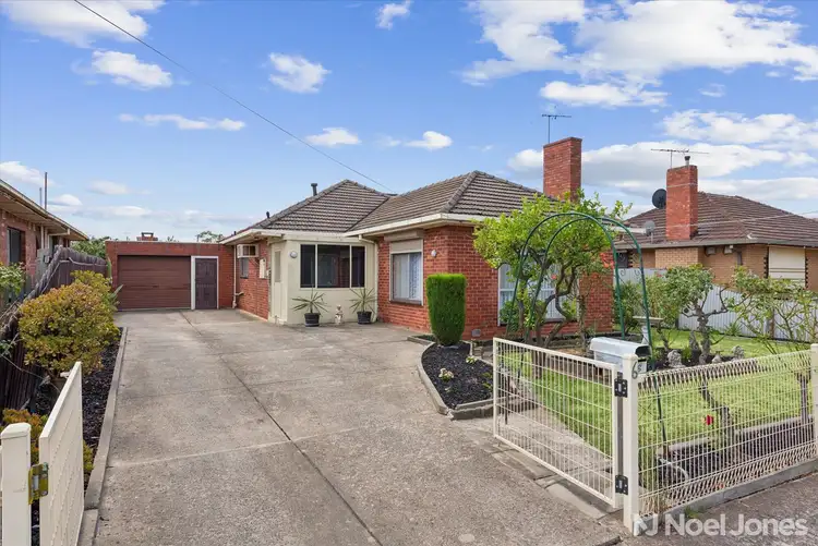 6 Gratwick Street