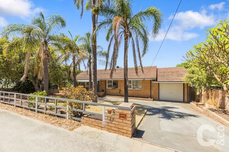 17 Calista Avenue