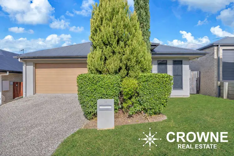 10 Rosella Way