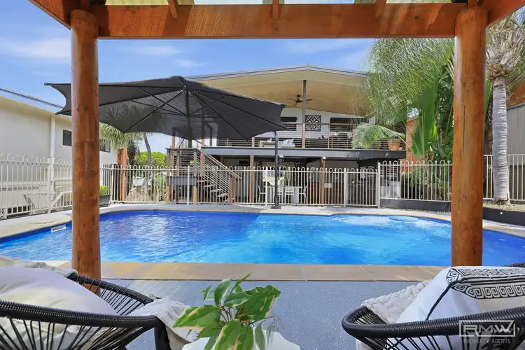 28 Dolphin Crescent