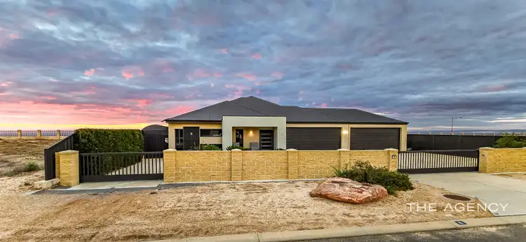 8 Amber Vista
