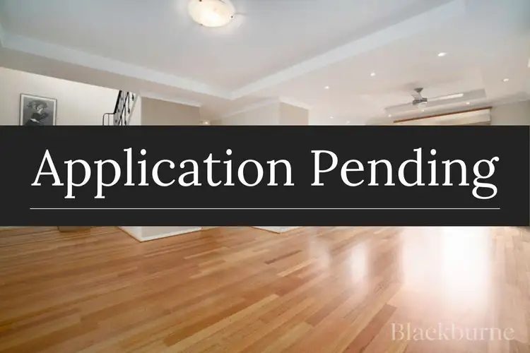 10 Tallow Tree Crescent