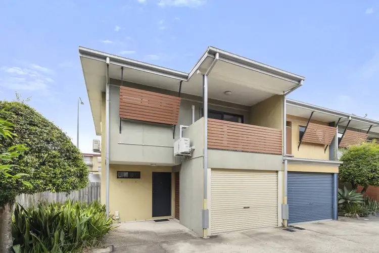 1 Bradley Avenue